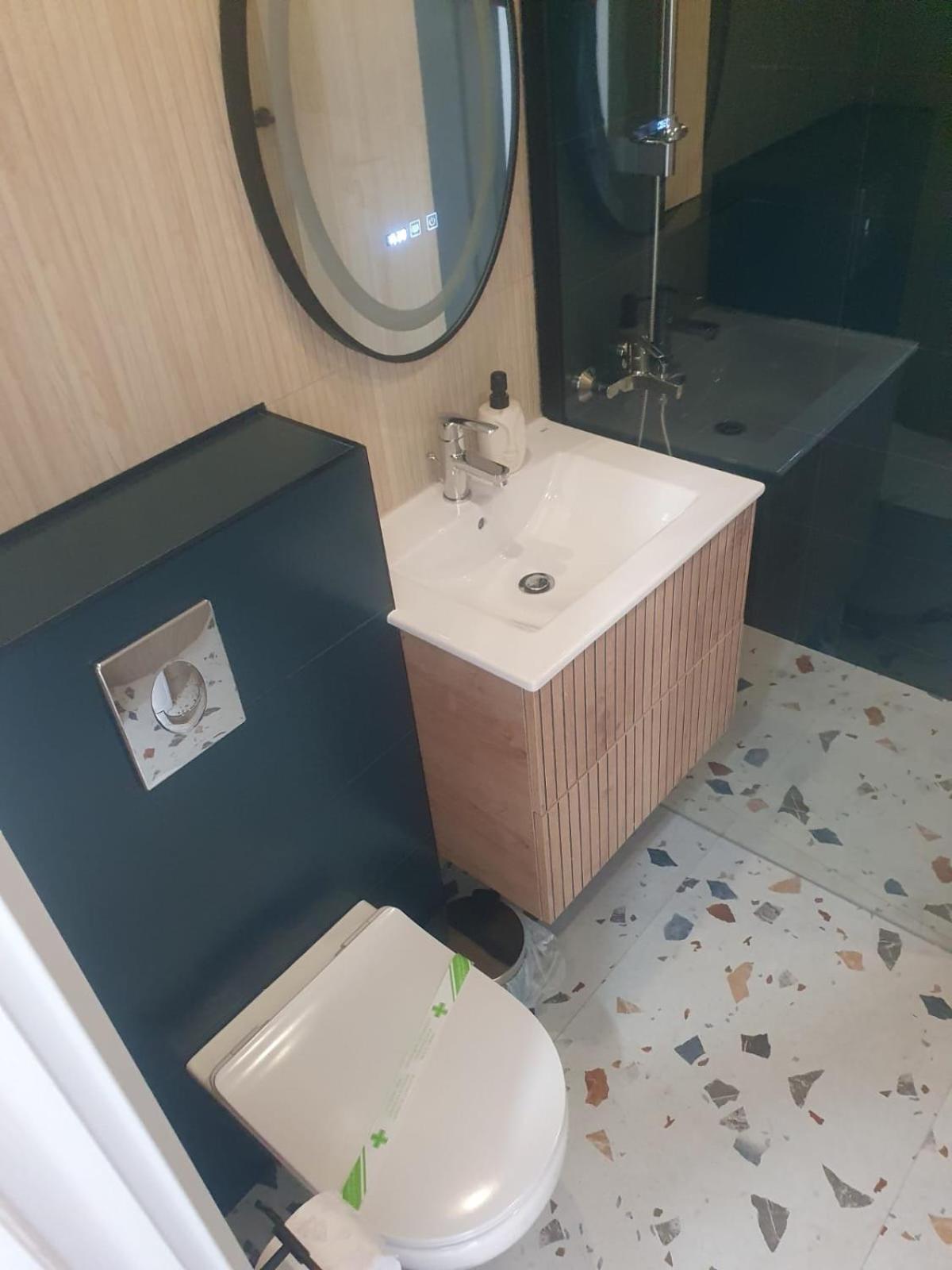 בוקרשט Cozy Apartment At Gara De Nord מראה חיצוני תמונה